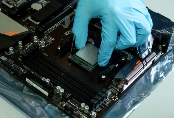 assembly-configuration-and-repair-of-personal-com-2025-03-19-20-01-24-utc