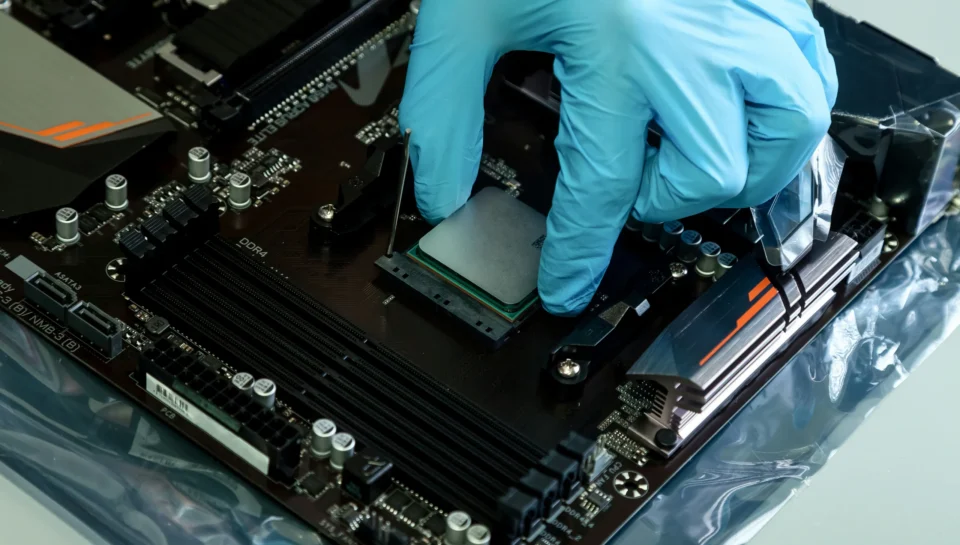 assembly-configuration-and-repair-of-personal-com-2025-03-19-20-01-24-utc assembly-configuration-and-repair-of-personal-com-2025-03-19-20-01-24-utc